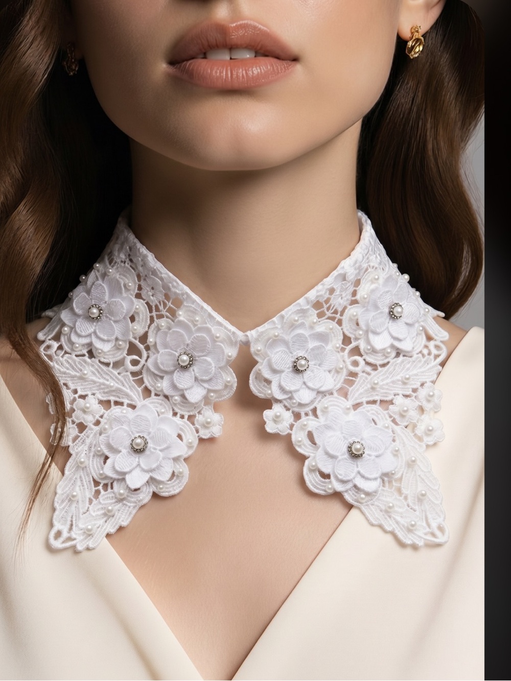 detachable lace collar decorated with flowers and rhinestones